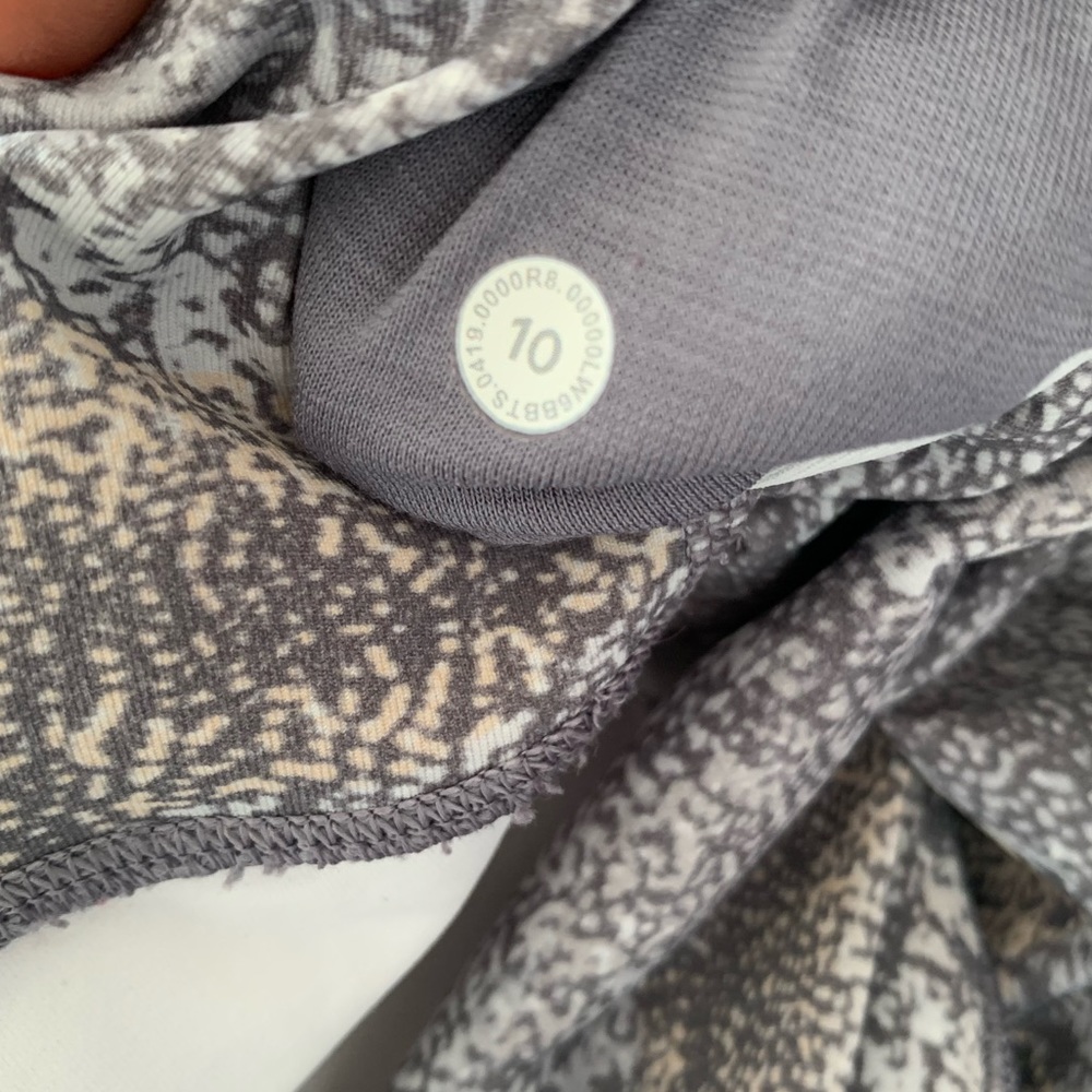 Lululemon Wunder Under cropped leggings size 10 - Picture 5 of 6